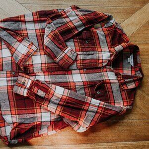 Old Navy Boyfriend Flannel - Cozy Plaid Button-Up